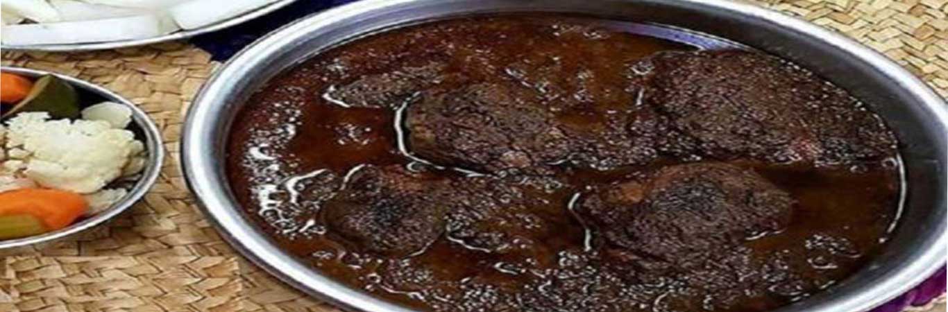 How-to-make-Fesanjan-stew-with-chicken